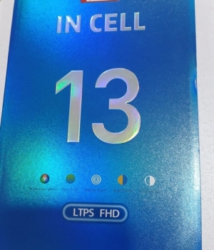 IPHONE 13 SCREEN